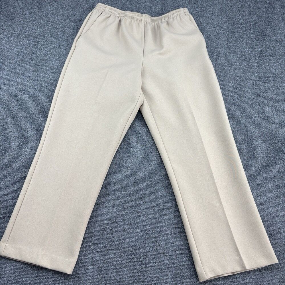 Alfred Dunner Women’s Petite 10P Beige Pull On Pants 100% Polyester Straight